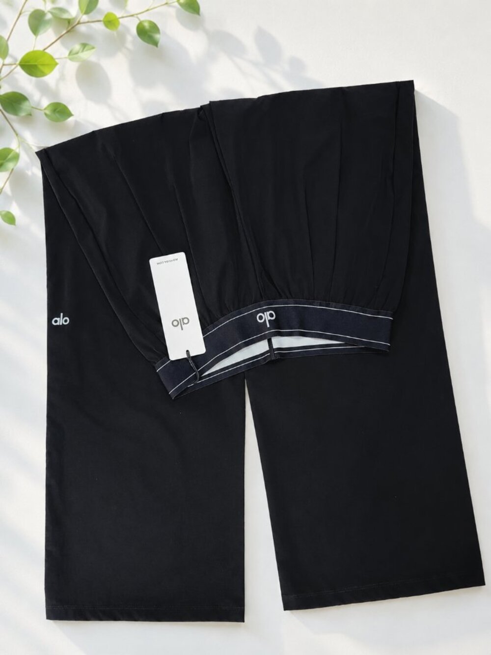 Brand New ALO Yoga Suit Up Trouser Black（Regular）😉❣ Women's pants - Picture 2 of 7